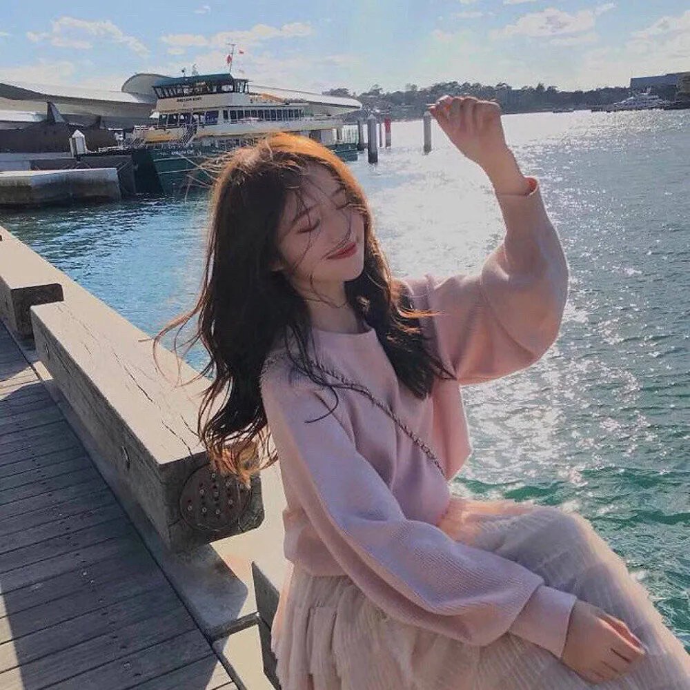 千钧。一发